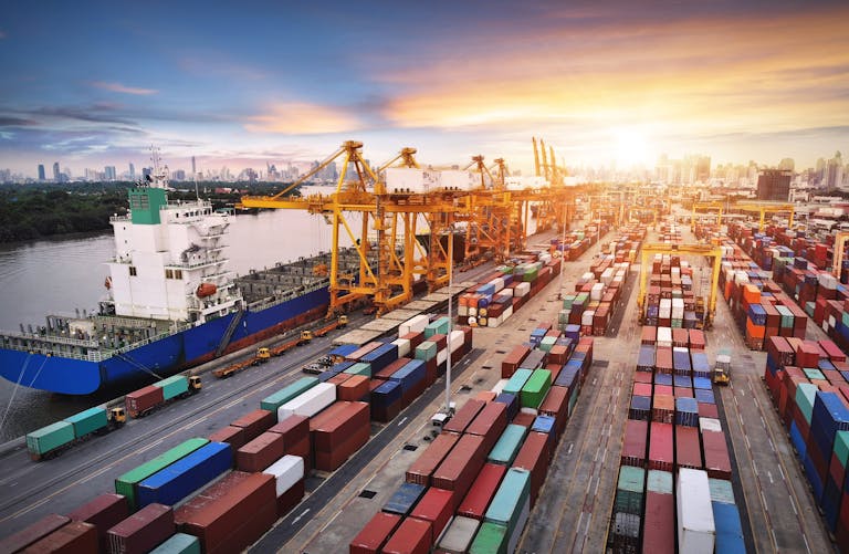 How do Chinese companies succeed internationally